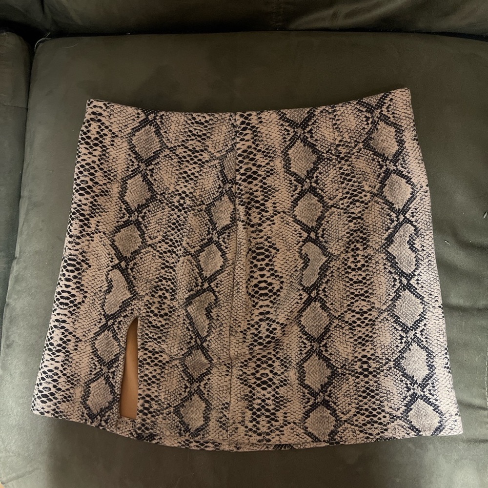 snake skin skirt.